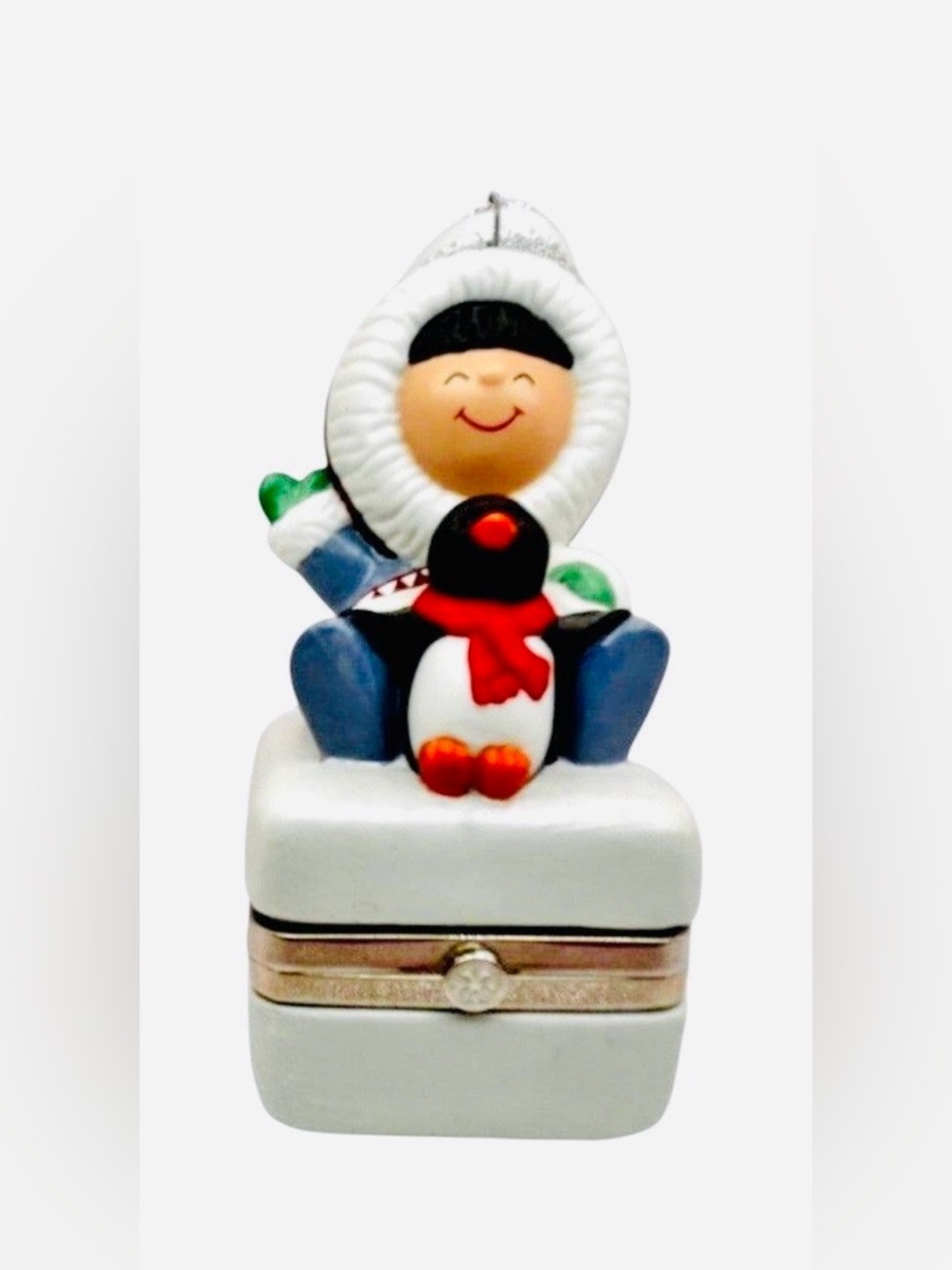 2002 Frosty Friends Porcelain Box Hallmark Keepsake Ornament Christmas Eskimo